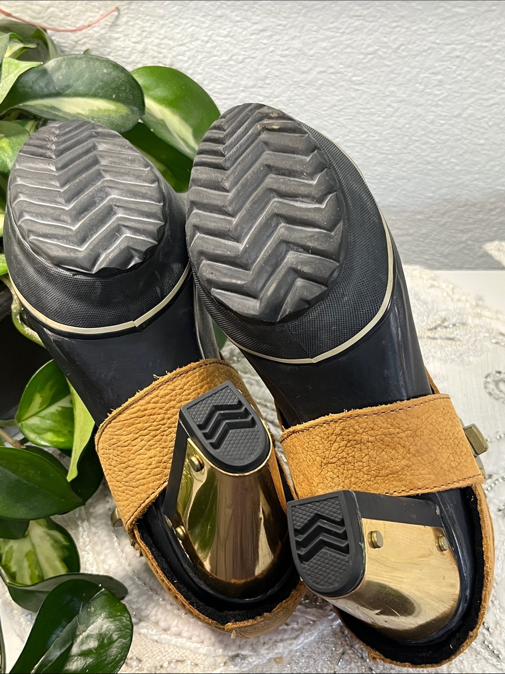 Sorel Medina II Clogs/Boots Women’s 7.5 Black & Tobacco Leather Lined - Picture 12 of 16